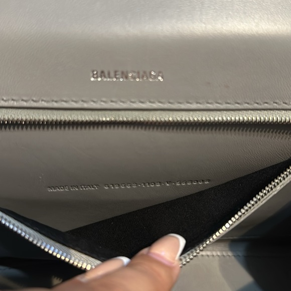 Balenciaga Medium Hourglass Handbag - Picture 8 of 10